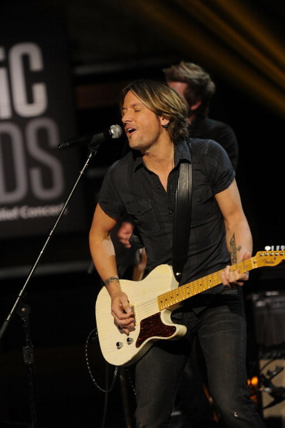 Keith Urban Gets Honored Yesterday In Nashville