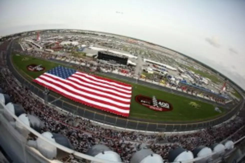 National Anthem At Sporting Events &#8211; Dale&#8217;s Daily Data [VIDEO]