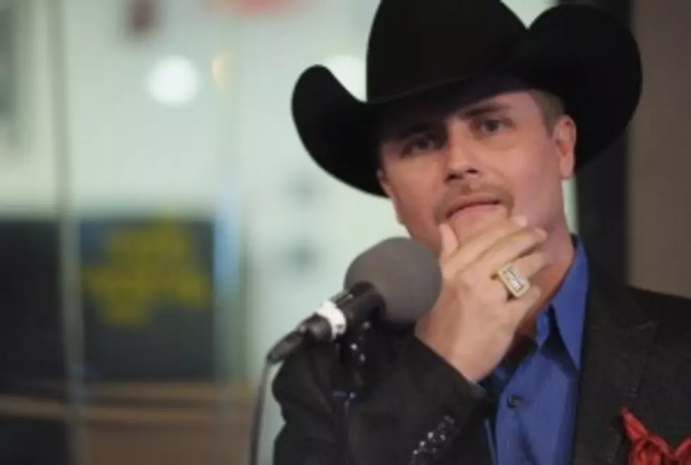 John Rich Still Flying Southwest, Tweets About Alcohol Policy