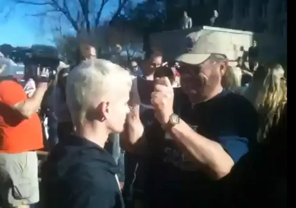 Protesters Clash With Santorum Supporters in Oklahoma City [VIDEO]