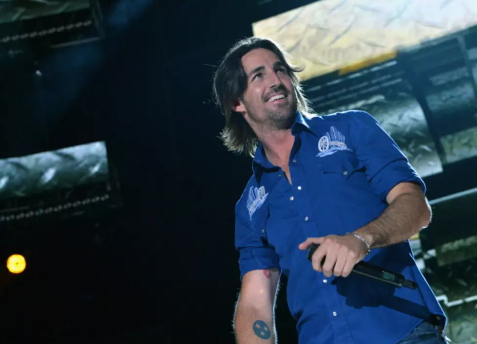 Jake Owen to be a Daddy