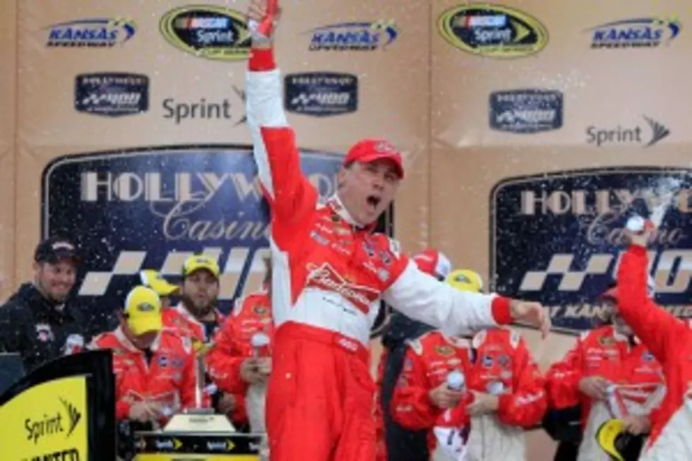 Kevin Harvick Wins At Kansas, Moves Up in Chase Standings