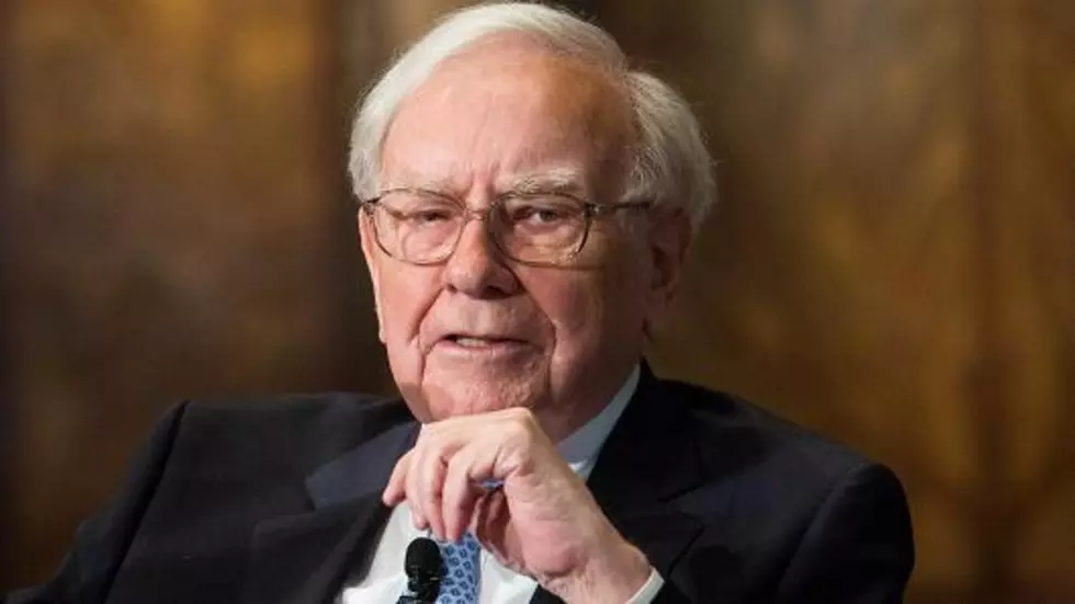Warren Buffett Offers $1 Billion For Perfect March Madness Bracket — With No Catch
