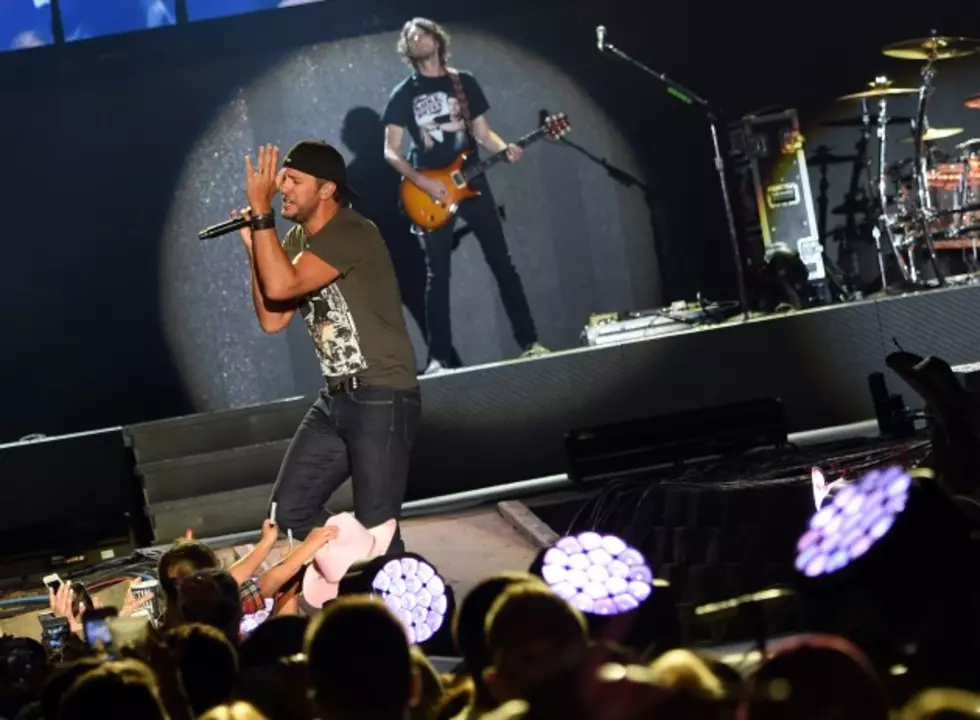 Luke Bryan Sells Out One of Two Shows at Darien Lake