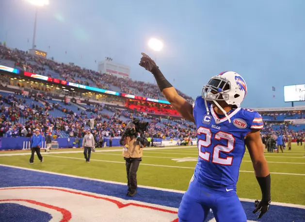 Fred Jackson Becomes Oldest Running Back Ever To Make Playoff Debut