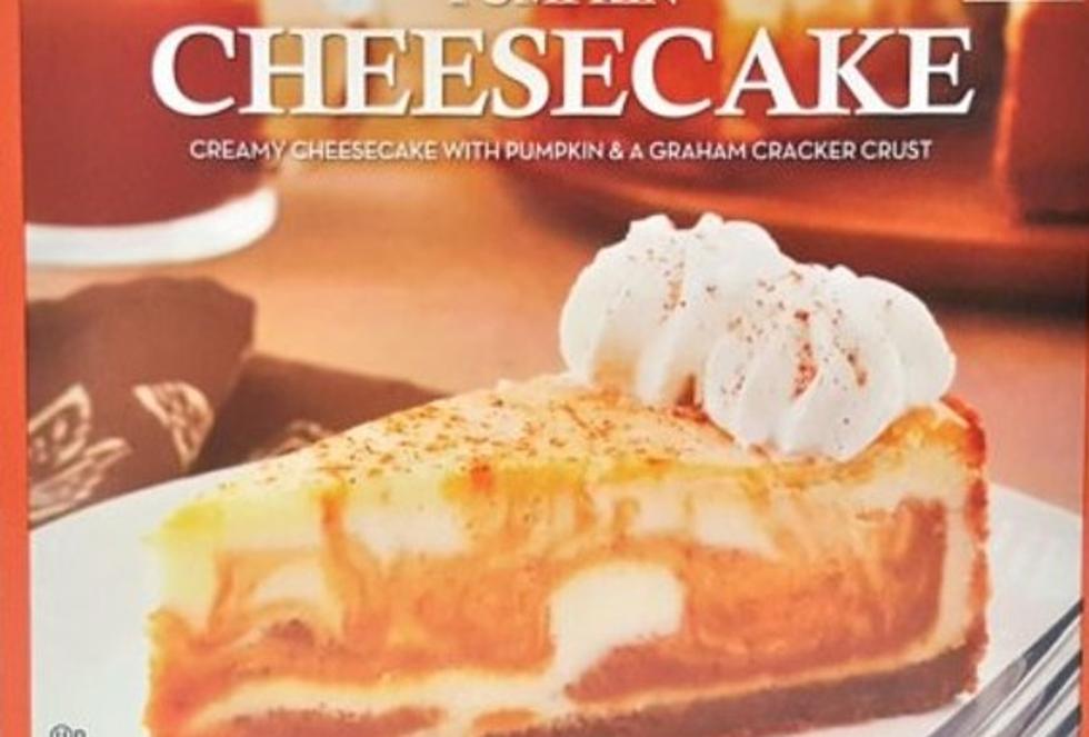 You Wont Believe The Size Of The Pumpkin Cheesecakes Sam&#8217;s Club Is Selling