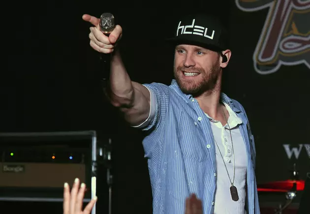 Who Did it Better &#8211; Chase Rice or Sara Evans?