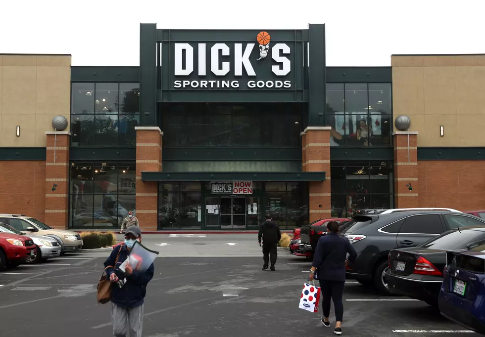 Dick’s Sporting Goods Is Hiring Thousands For The Holidays