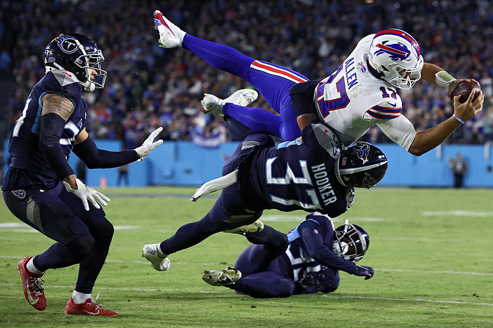 Check Out These Amazing Action Shots From Bills Game