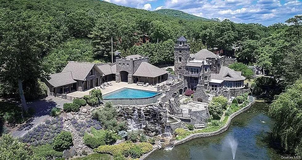 $12 Million Castle Complex In New York Will Blow Your Mind [PICS]