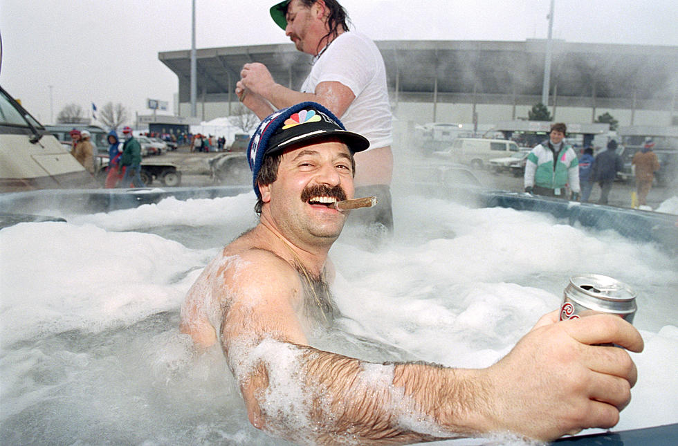 Bills Hot Tub Contest Brings Out Amazing Photoshop Content