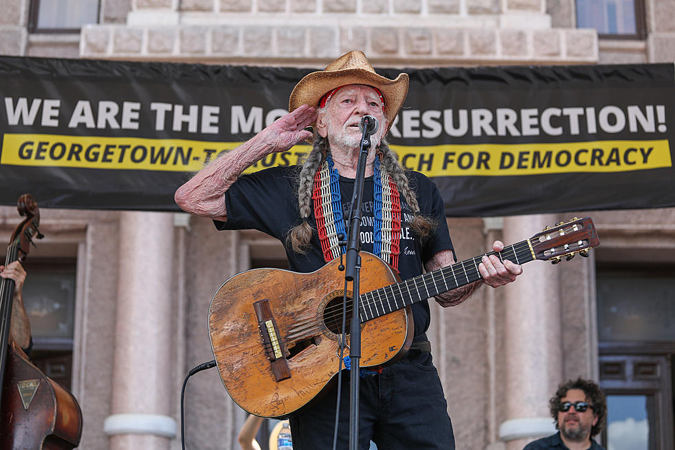 Willie Nelson Was The First To Do This in Buffalo, New York