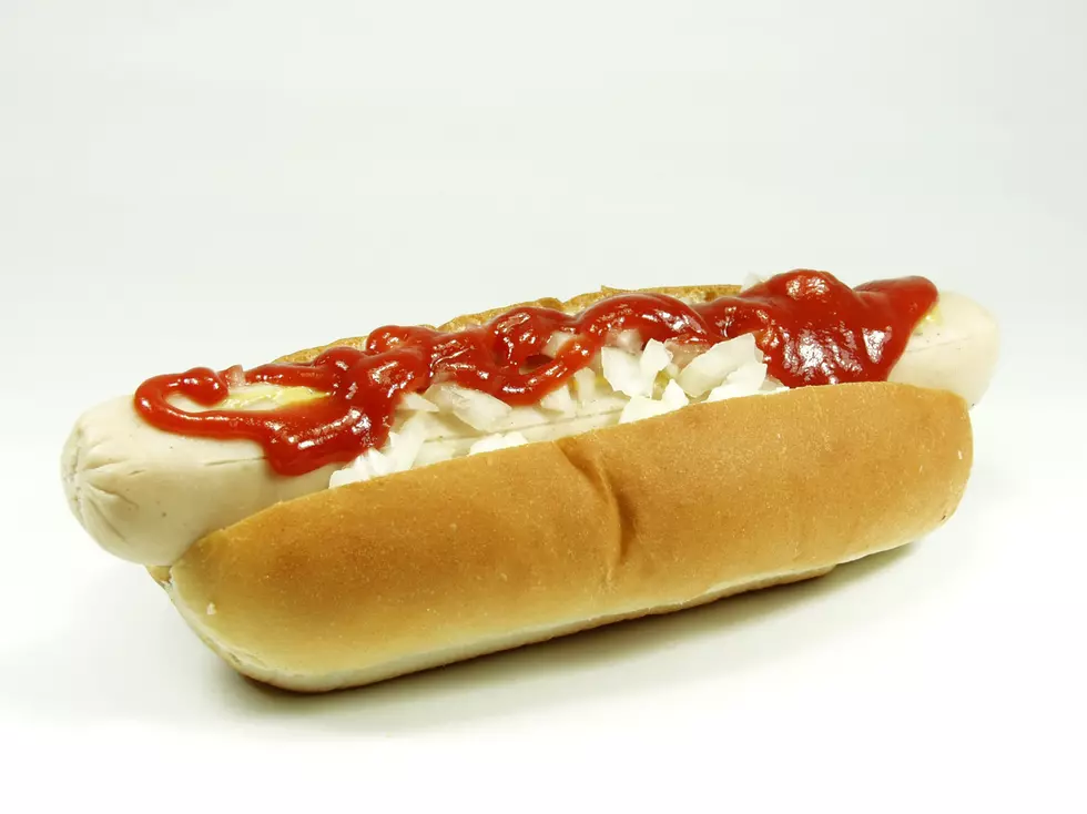 WNY Reacts to Whether or Not Ketchup Belongs on a Hot Dog