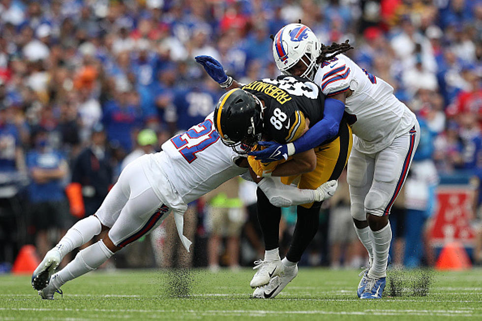Report: Buffalo Bills Expected to Lose Two Cornerstone Players