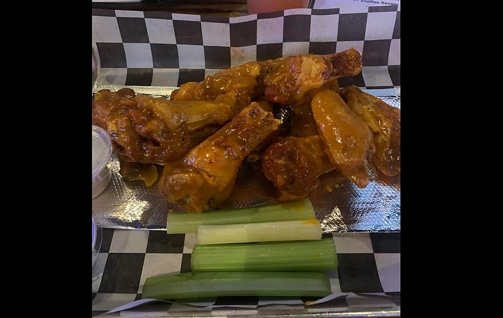 Buffalo Restaurant Offering 5 Free Wings With Order of 10