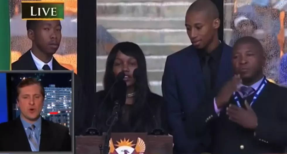 Fake Sign Language Interpreter Signs Jibberish At Nelson Mandela Memorial Service [VIDEO]