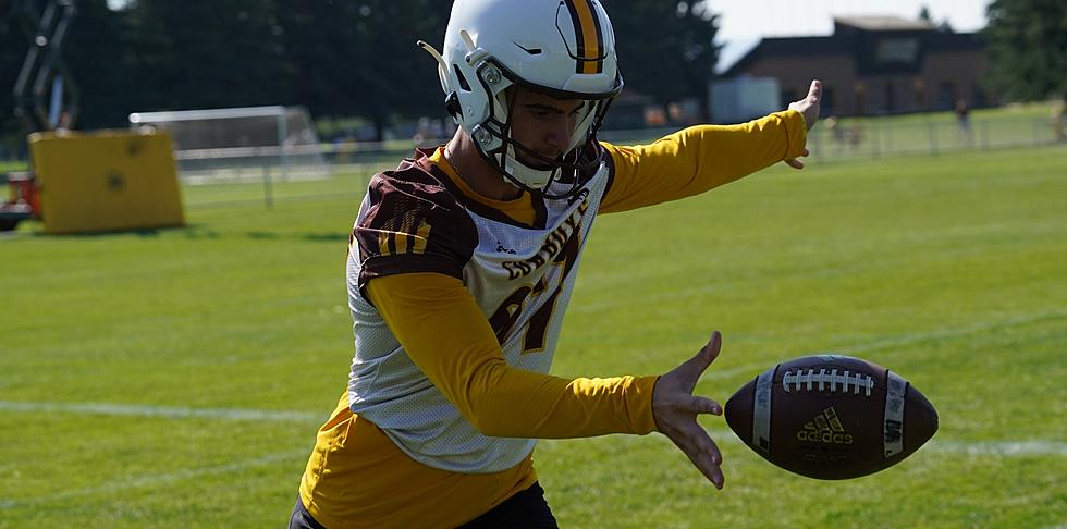 Who will be Wyoming's starting punter in 2021?
