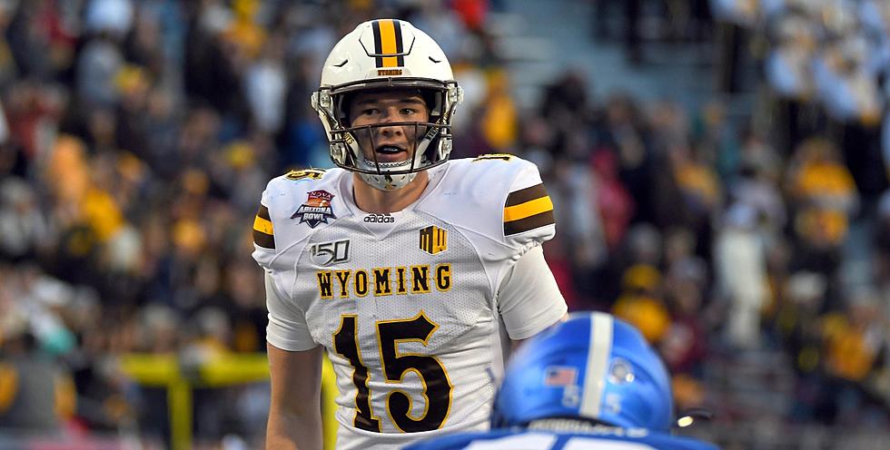 Williams wants opportunity to take over Wyoming offense