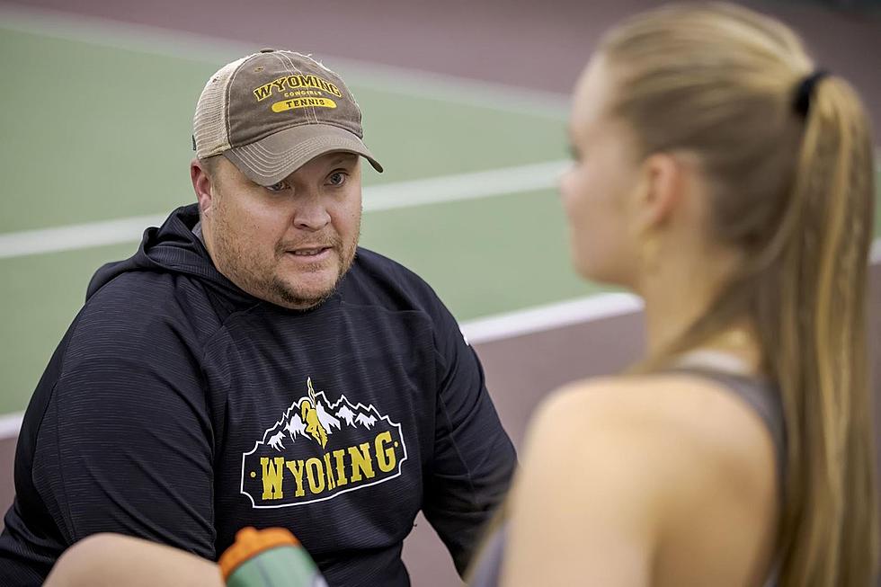 Wyoming signs tennis coach to multi-year extension