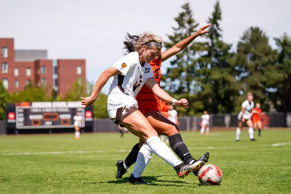 Cowgirls drop road match at Oregon State, 4-1