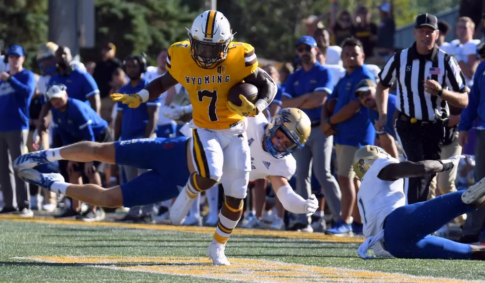 Wyoming wins double-overtime thriller over Tulsa, 40-37