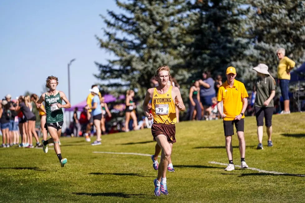 UW Cross Country Teams Picked Fifth in MW Preseason Poll