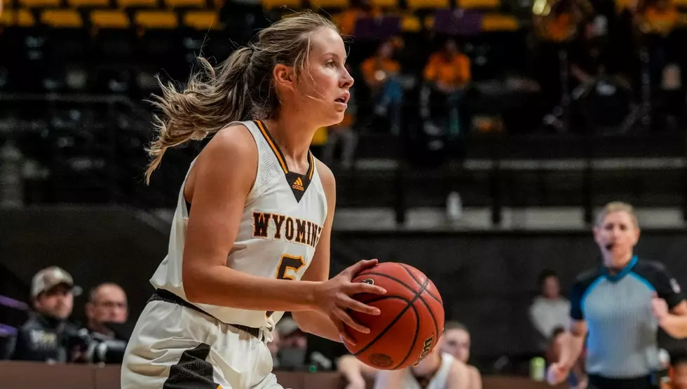 Cowgirls Pull Away from Rams for 65-56 Victory in MW Tournament Semifinal