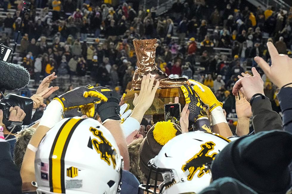 Wyoming Captures 115th Border War With 24-15 Victory Over CSU