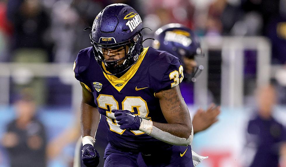 Wyoming to Face Big Task -- Literally -- in Toledo's Peny Boone