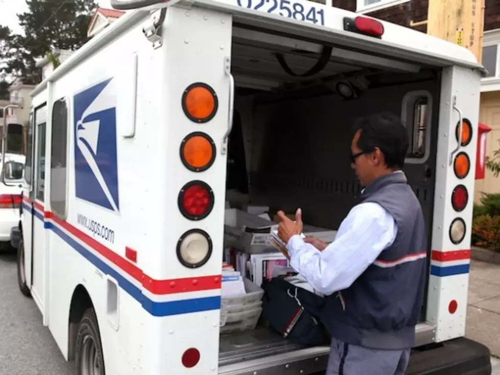 USPS Says Holiday Mailing Deadlines Are Close