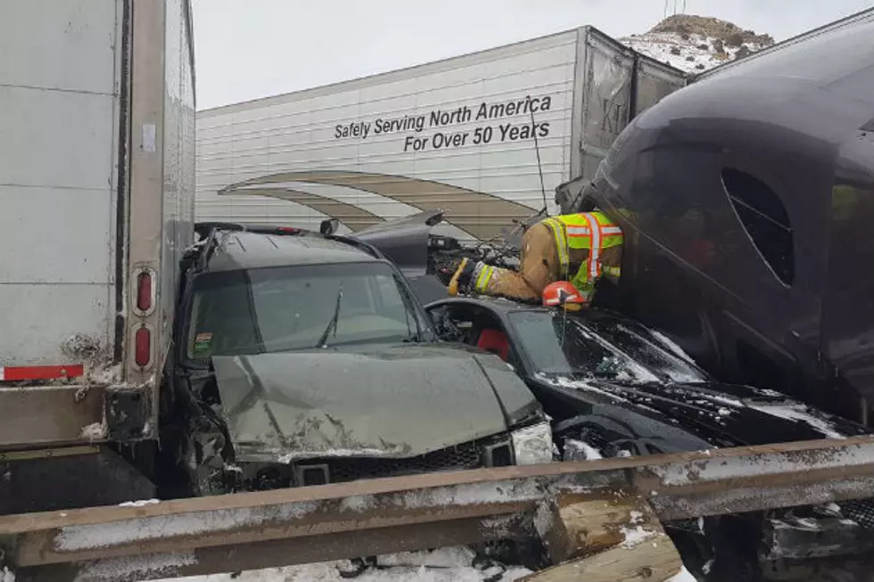 At Least 15 People Injured in Pileup on Icy Interstate 80 in Wyoming [PHOTOS]