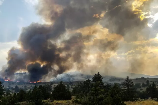 &#8216;Huge&#8217; Dry Lightning Storm Starts 17 Fires Overnight in Northeast Wyoming
