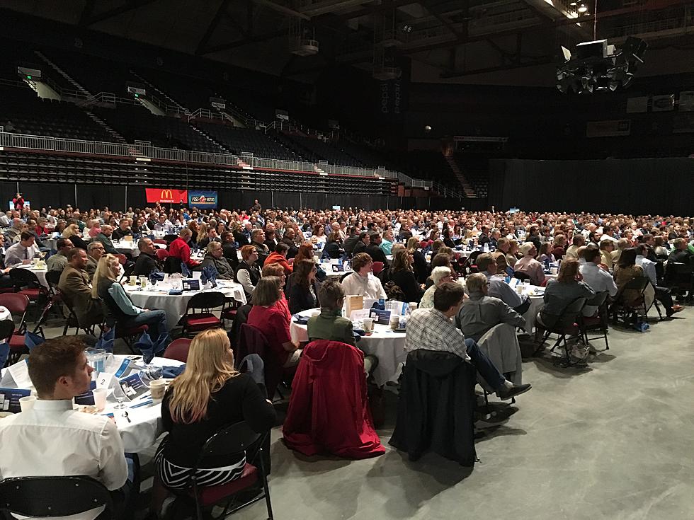 Casper Steps Up For Wyoming Youth At The Boys and Girls Club Annual Breakfast