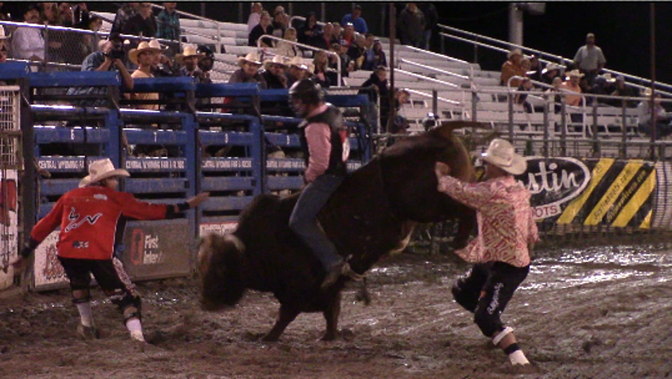 Central Wyoming Rodeo Bullriding-Thursday [VIDEO]