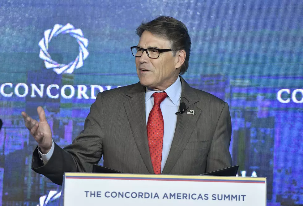 Energy Head Rick Perry Tells President Trump He Plans to Resign