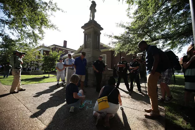 In Rare Move, N. Carolina County Removes Confederate Statue