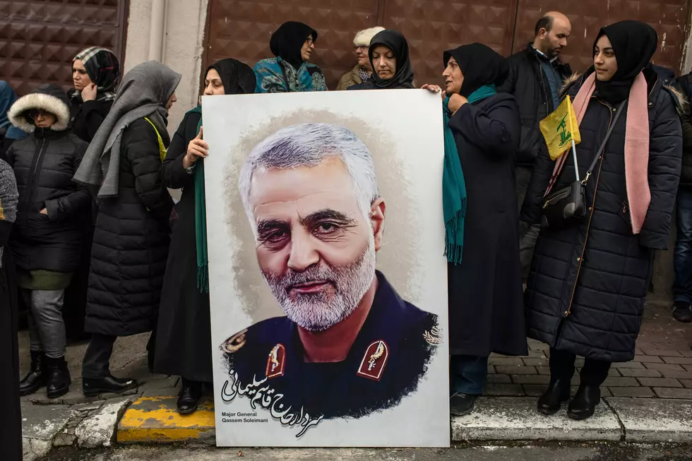 New Risks Loom as Thousands Mourn Iran General Killed by US