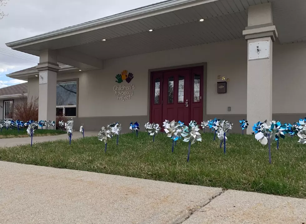 Casper’s Children’s Advocacy Project Marks Healing With Pinwheels