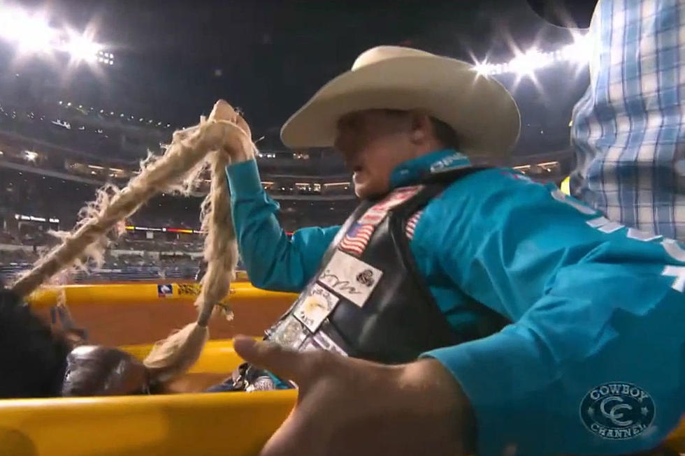 Hillsdale’s Brody Cress Marks an 89 at the NFR in the Saddle Bronc