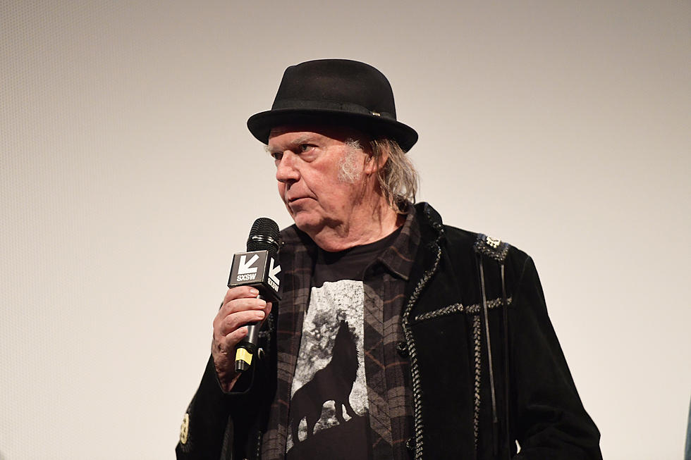 Neil Young Tells Spotify Workers To ‘Get Out Of That Place’