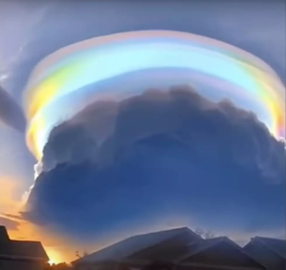 Have you seen the rainbow scarf cloud in China, Casper?