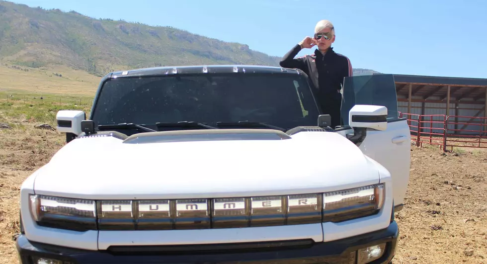 Exclusive: Jeffree Star on Living in Casper, Yaks, And Owning Wyoming’s First Electric Hummer