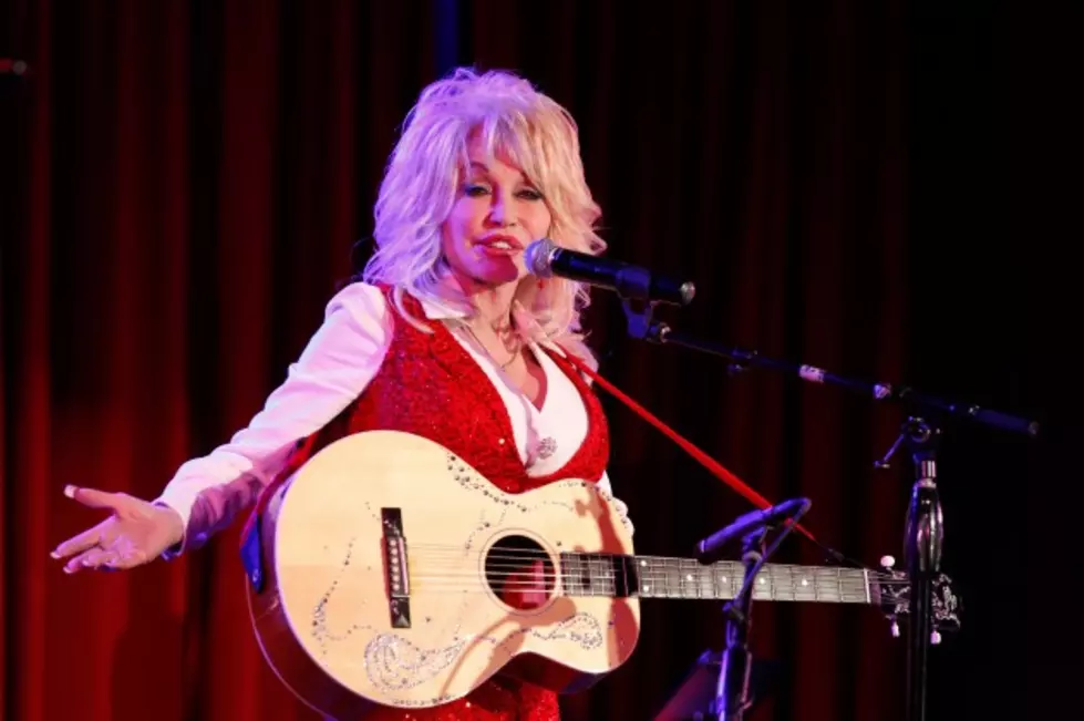 Dolly Parton On Live Twitter Chat Sunday April 27th