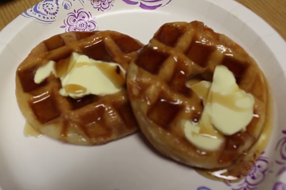 This Quick and Easy Breakfast is Delicious – Donut Waffles [VIDEO]