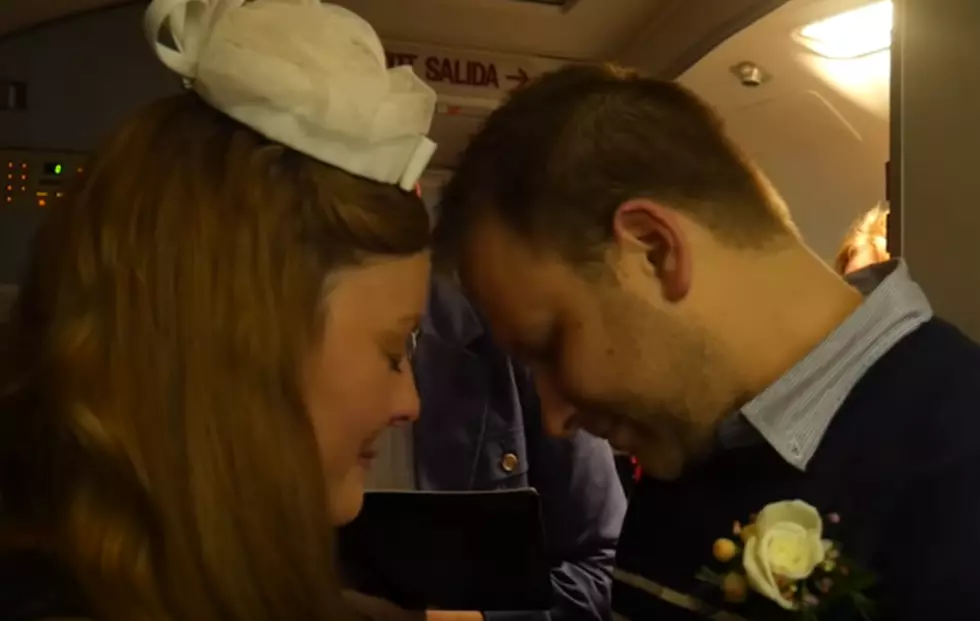 Mom with Stage 4 Cancer Attends Daughters Wedding At 35,000 Feet [VIDEO]