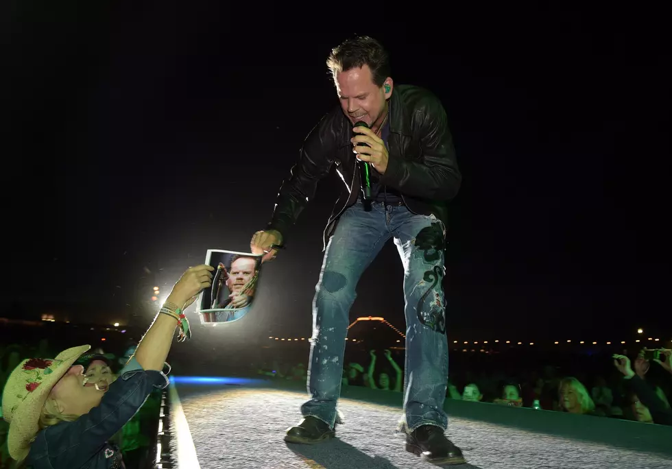 Gary Allan Talks About Upcoming Casper Show and Snowshoeing