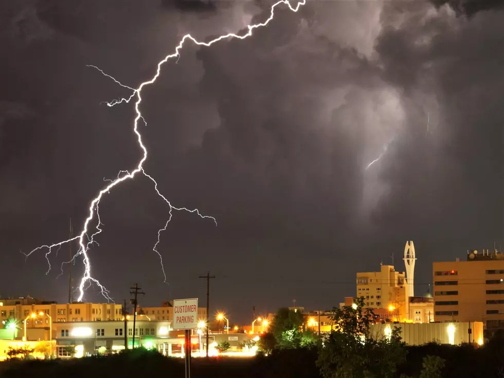 Epic Photo Shows Huge Lightning Over Casper