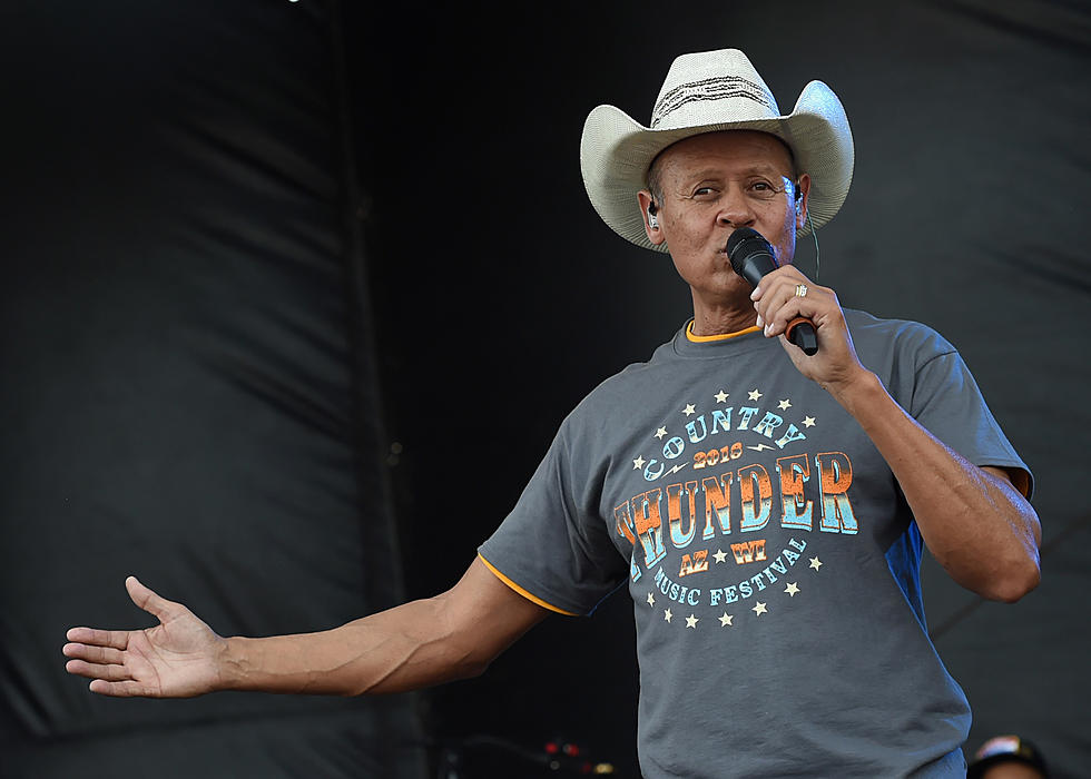 Neal McCoy Talks About His Show Benefiting Mills Firefighters