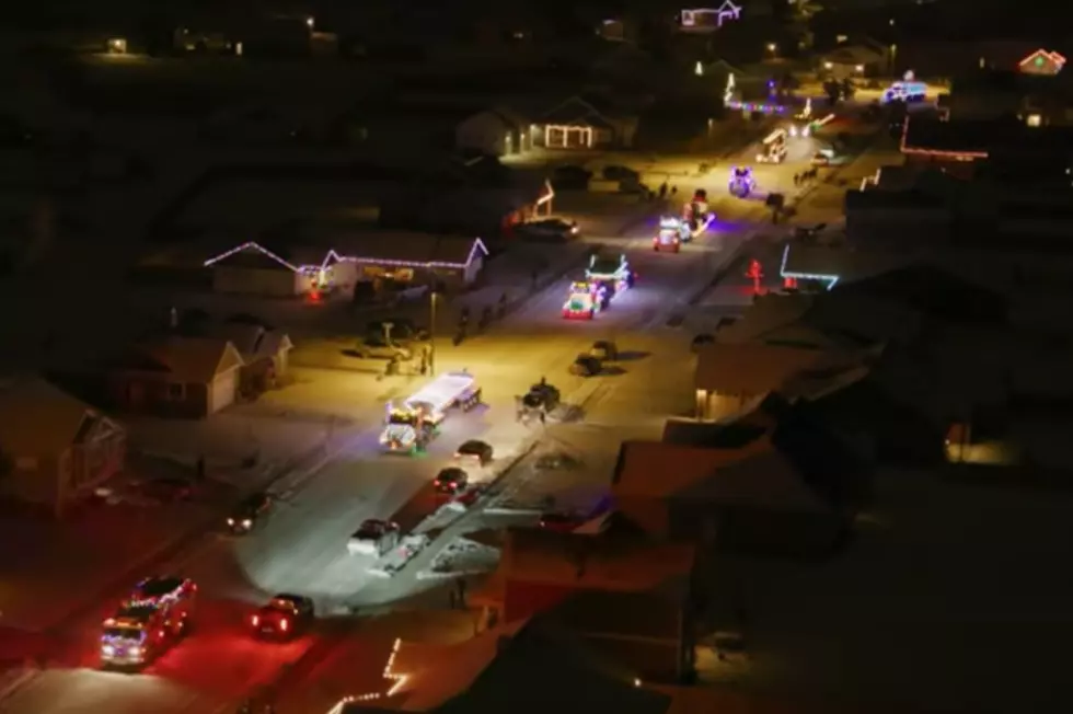 Delightful Christmas Convoy In Montana Is Full Of Holiday Cheer