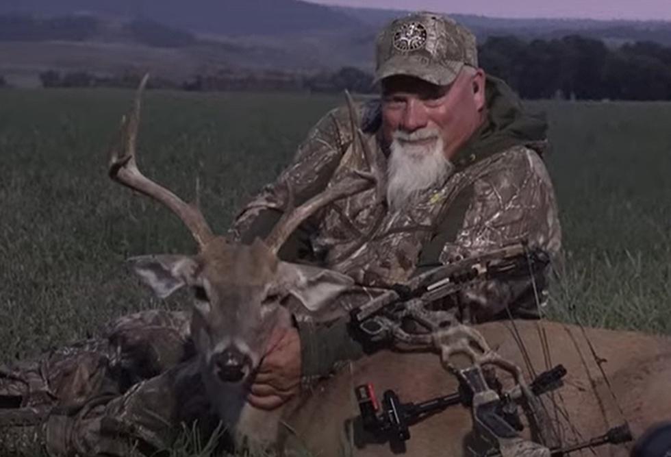 WATCH: Popular Duck Dynasty Star Filmed His Wyoming Deer Hunt